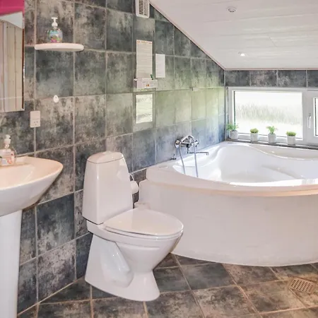 3 Bedroom In Henne Prázdninový dům *