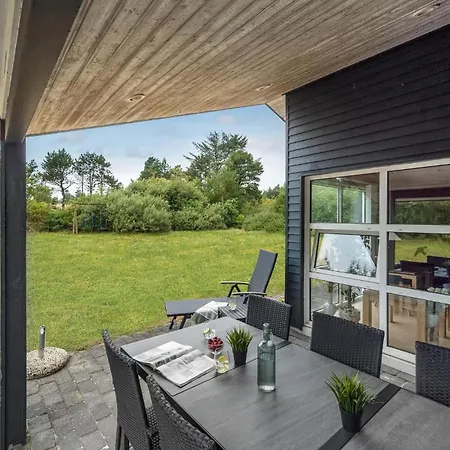 Hébergement de vacances Hovgardsvej Henne Iii *